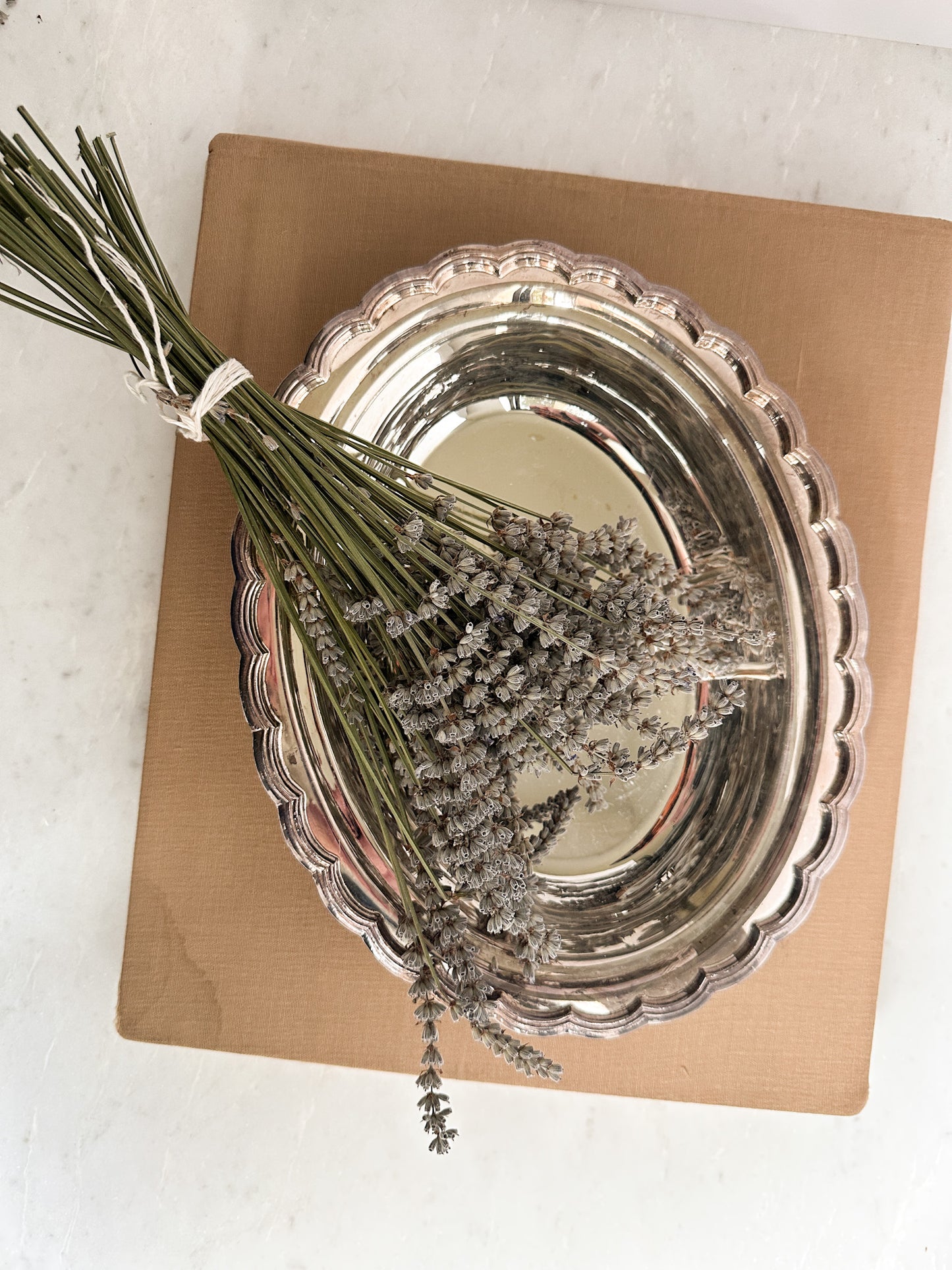 Vintage Serving Bowl with Scalloped Edge