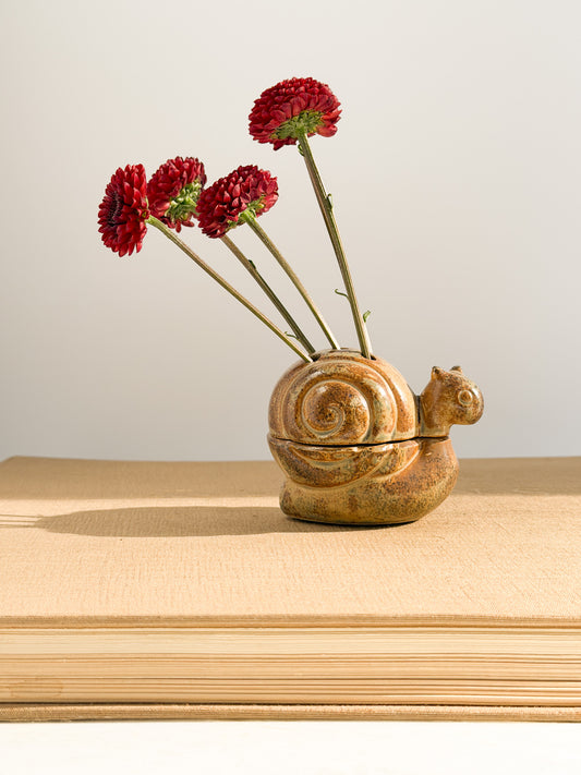 Ceramic Snail Floral Frog