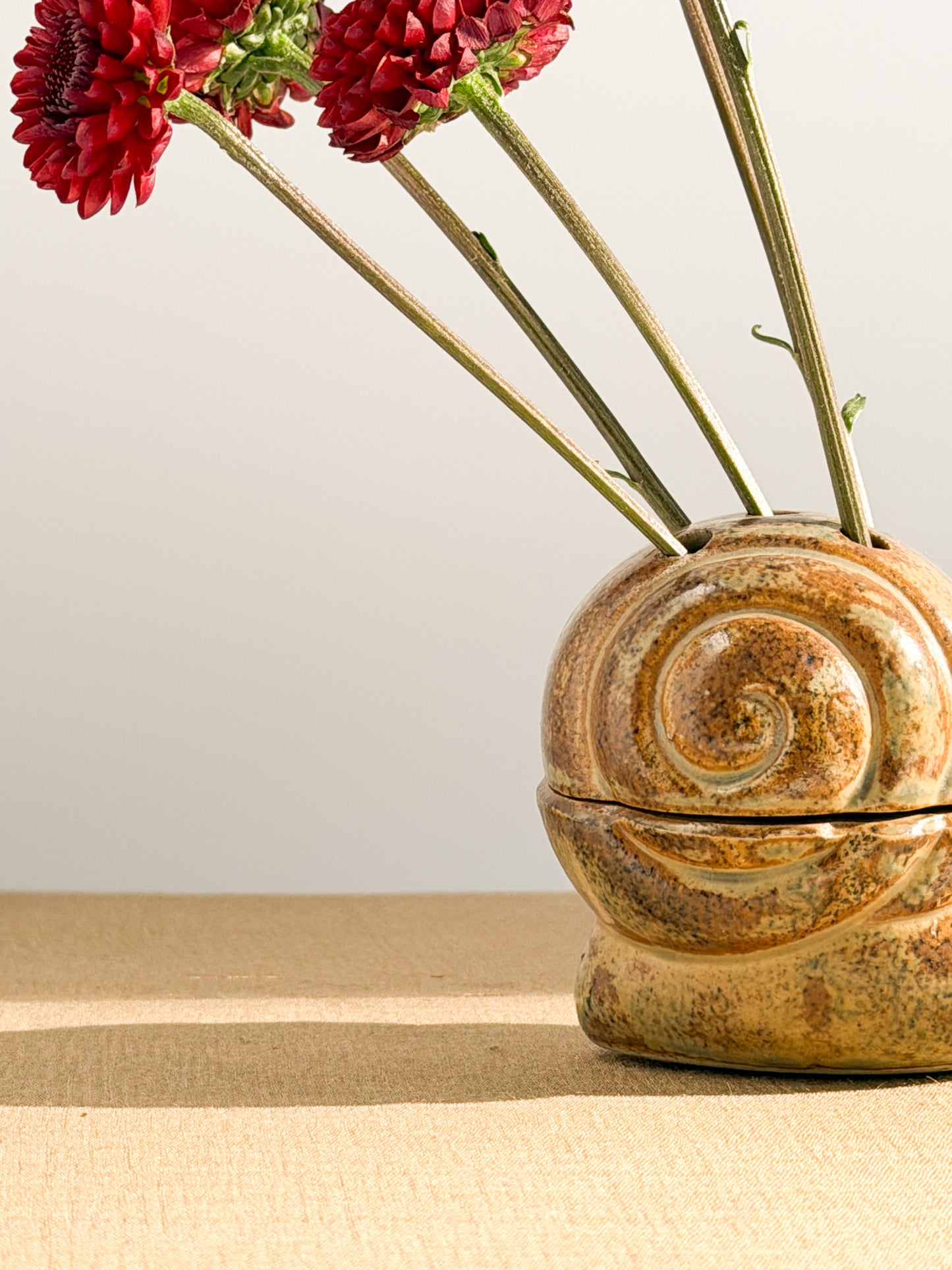 Ceramic Snail Floral Frog