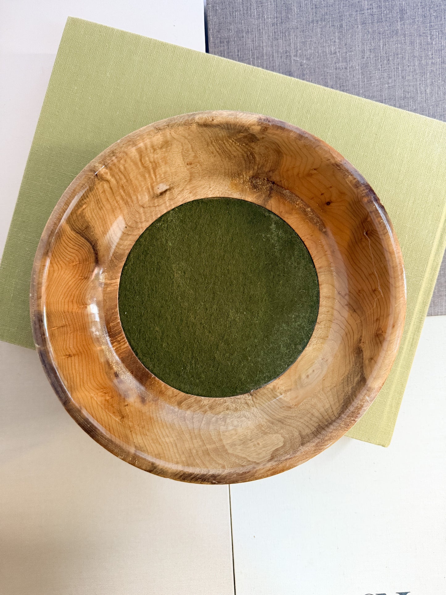 Myrtlewood Offering Plate – Olive Green Felt